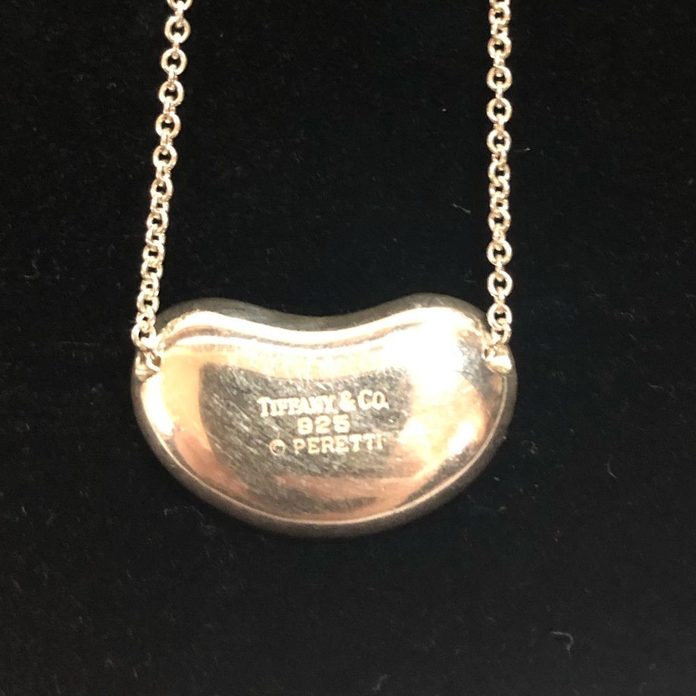 Tiffany & Co Elsa Peretti “bean” Necklace